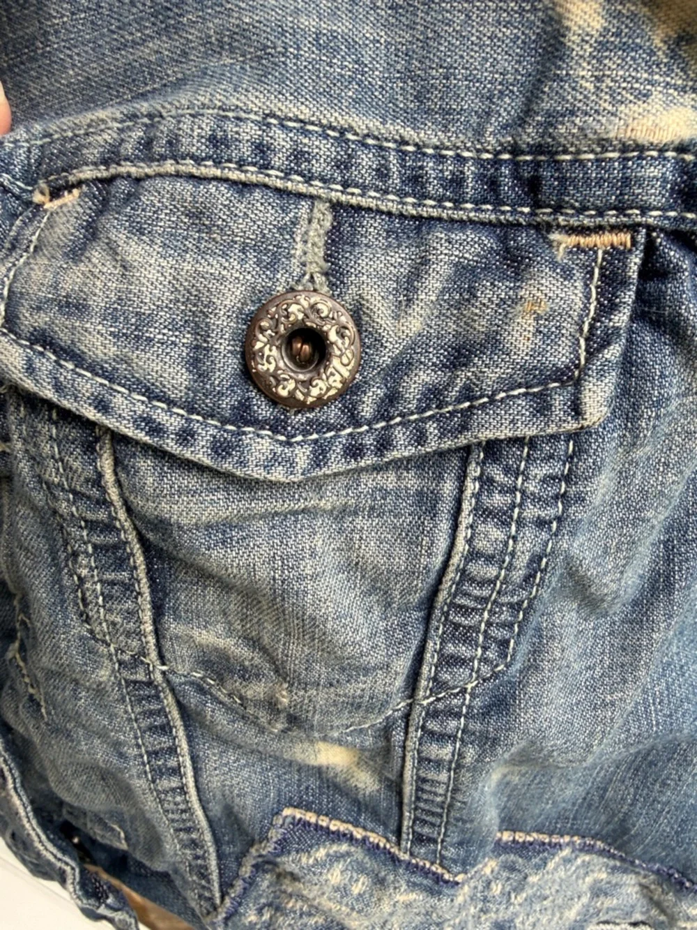 Ralph Lauren Light Blue Distressed Cropped Denim Jacket - Picture 5 of 5